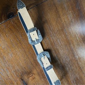 B low the belt bone doable buckle